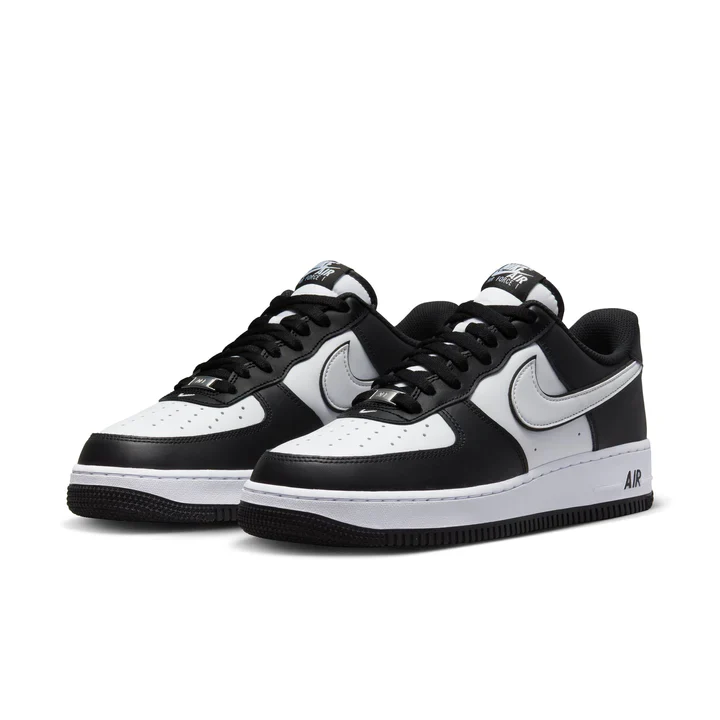 Mens AIR FORCE 1 '07 Shoe - AIR FORCE