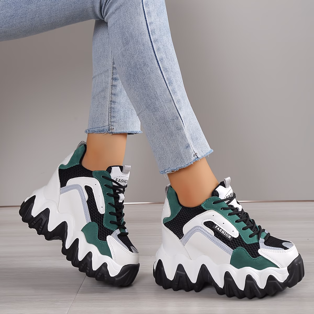 Women'S Stylish Athletic Shoes with Thick Soles, Hidden Height Increase, Breathable Mesh, Lace-Up Casual Shoes in Color Block Design, Round Toe, Lightweight for All Seasons., Women Shoes, Sneakers thumbnail 2 (Black) UK 6